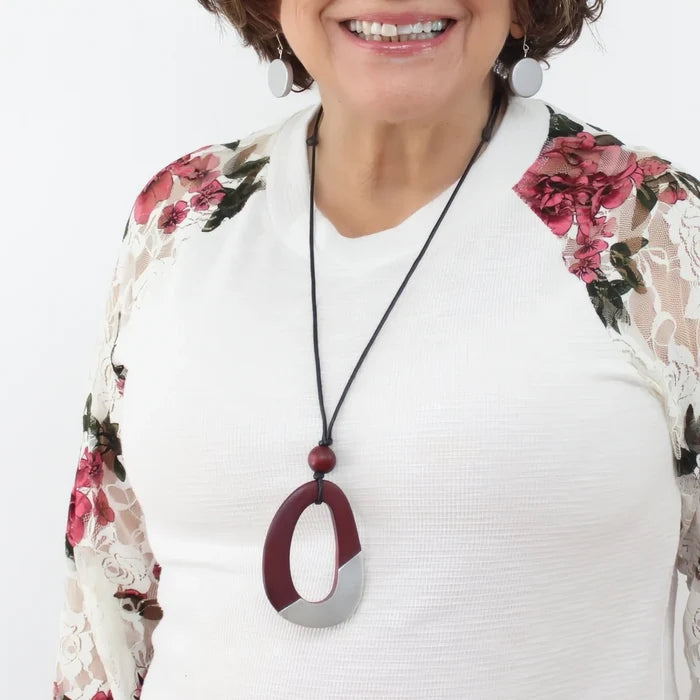 Arbor Open Pendant Necklace
