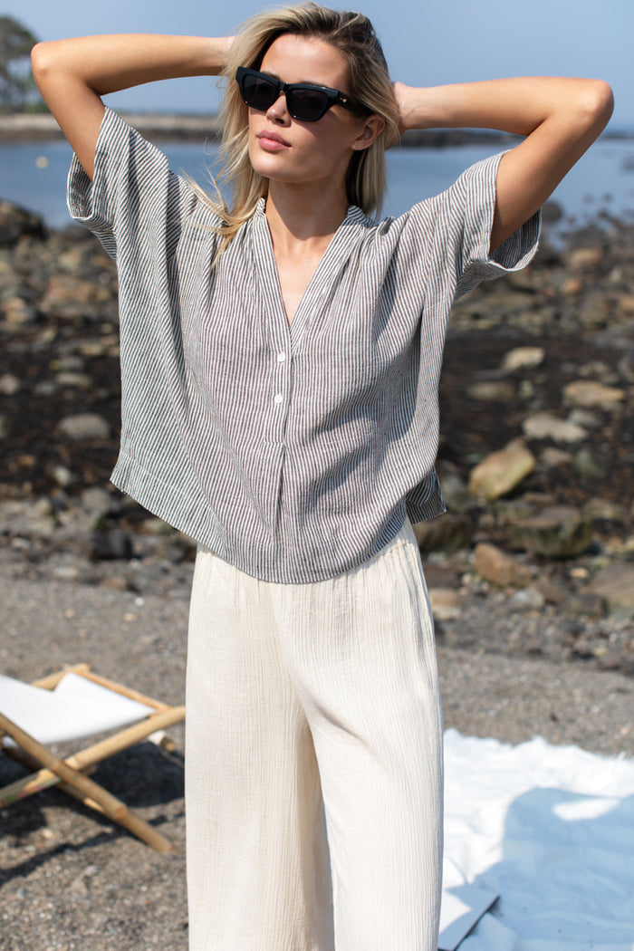 Artist Buttondown - Charcoal Stripe