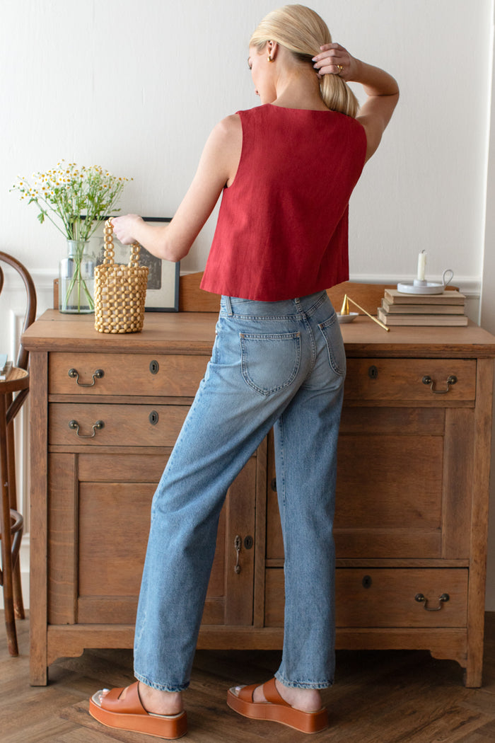 Button Front Wide Hem Top - Pompeian Red Linen