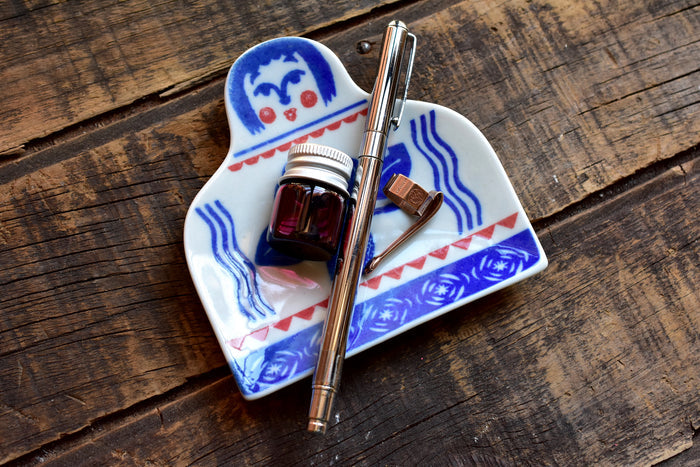 Classiky - kata kata Small Dish - Kokeshi Doll