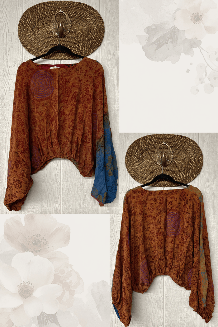 Crepe Sari Luna Crop Top