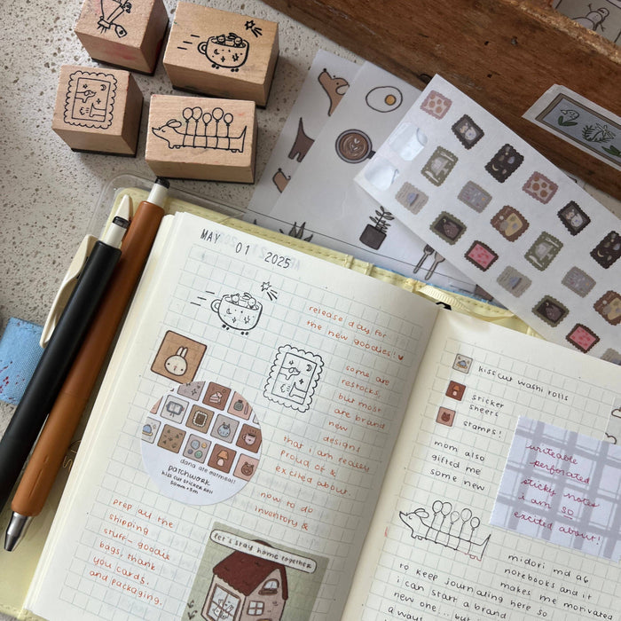 dana ate oatmeal! Balloonie Wooden Stamp
