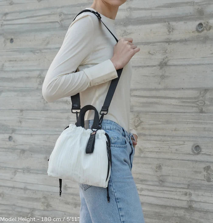 Frankie Small Bucket Bag