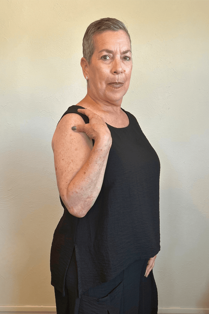 Gail's Tank Top - Black