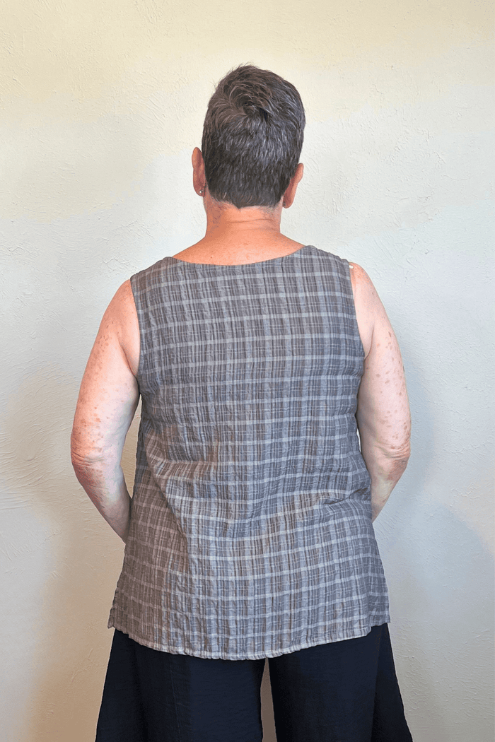 Gail's Textured Tank Top - Eiffel Tower