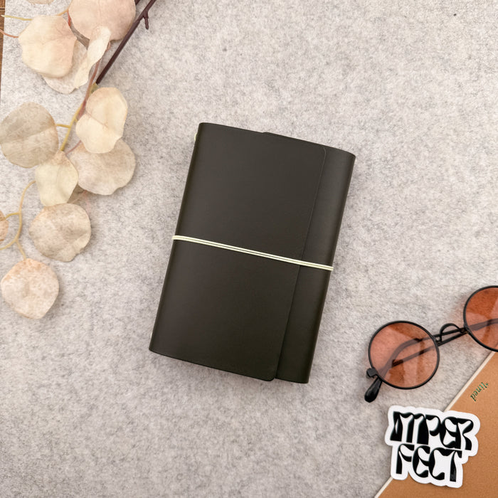 Imperfect Concepts Jasper Leather Notebook - A6 Trifold - Olive