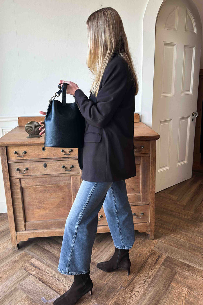 Italian Bucket Bag - Black