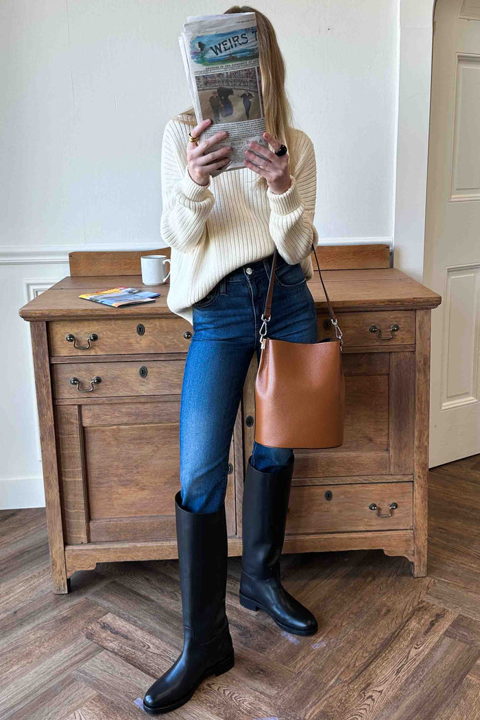 Italian Bucket Bag - Camel