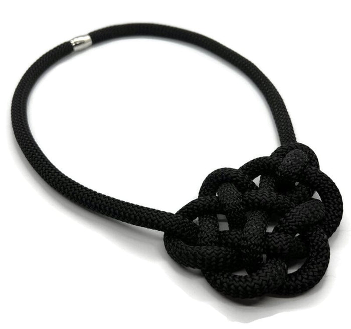 Bg Knotted Coastal Necklace