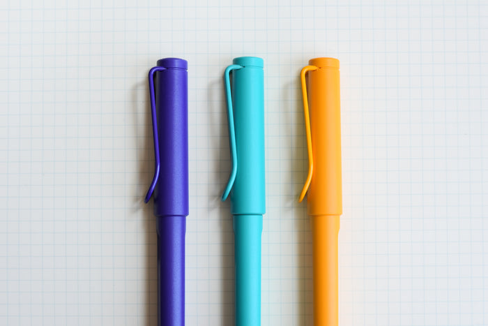 LAMY Safari Fountain Pen - Candy Collection - Violet
