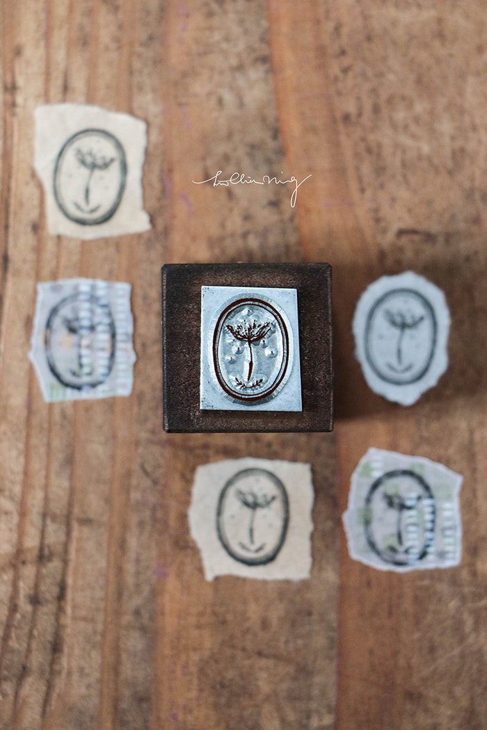LCN Life Pieces Metal Stamp - Dandelion