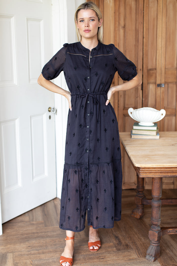 Lucy 4 Short Sleeve Dress - Embroidered Clover Midnight