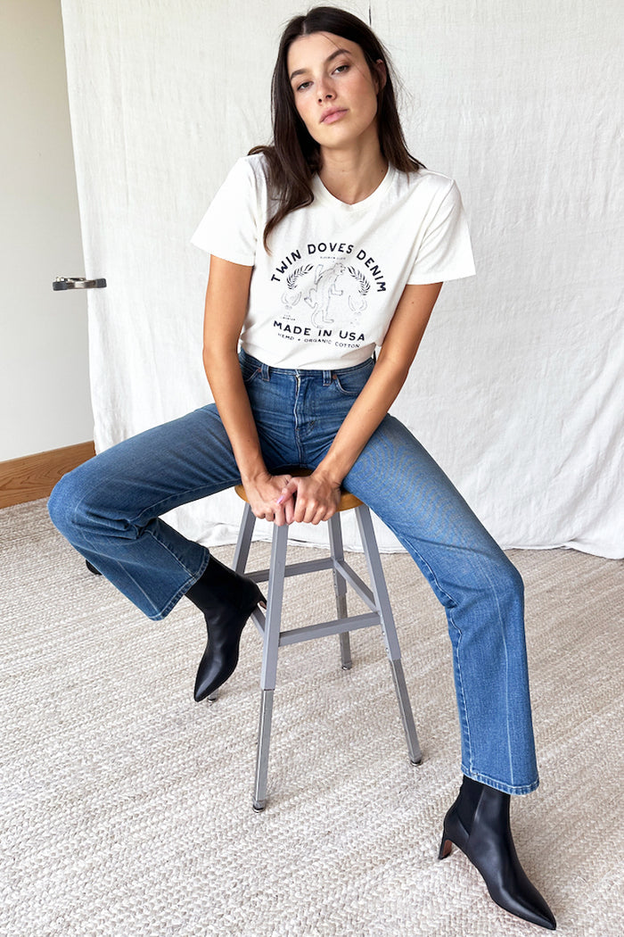 Lux Libertas T-shirt - Ivory