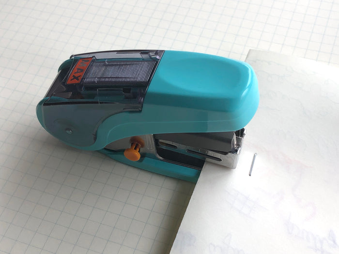 MAX Sakuri Stapler