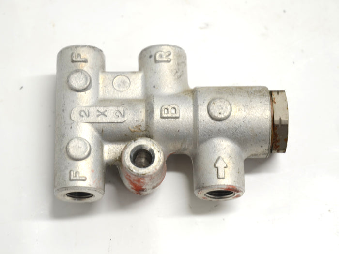 Mazda Miata MX-5 90-93 Brake Proportioning Valve