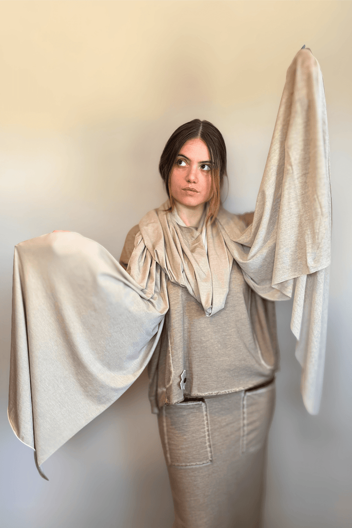 1763   Mesh Scarf