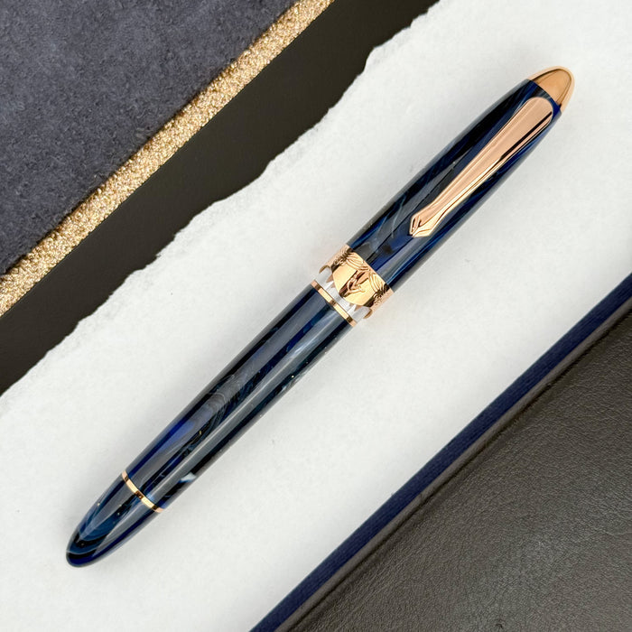 Nahvalur (Narwhal) Horizon Fountain Pen - Nebula
