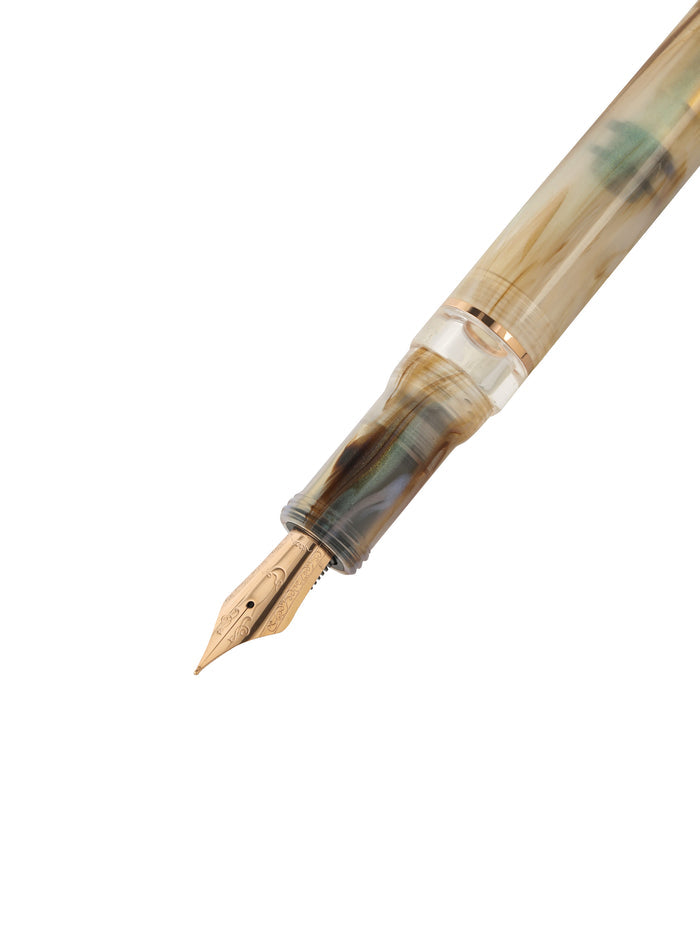 Nahvalur (Narwhal) Horizon Fountain Pen - Pearl