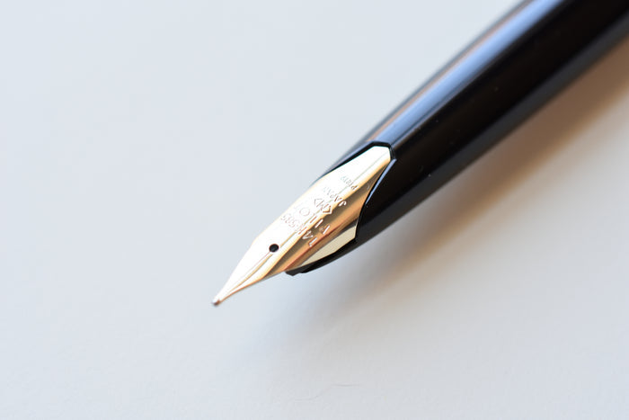 Pilot E95s Fountain Pen - Black