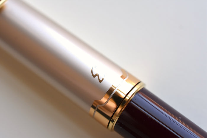 Pilot E95s Fountain Pen - Burgundy/Ivory