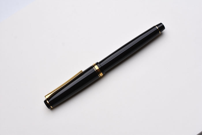 Pilot Falcon Fountain Pen - Black/Gold