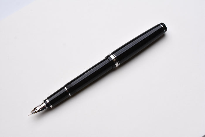 Pilot Falcon Fountain Pen - Black/Rhodium