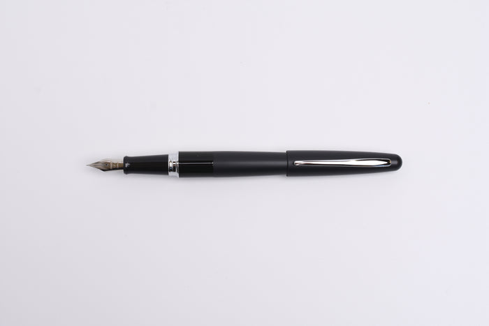 Pilot MR Metropolitan Fountain Pen - Black