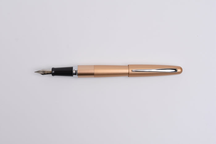 Pilot MR Metropolitan Fountain Pen - Gold