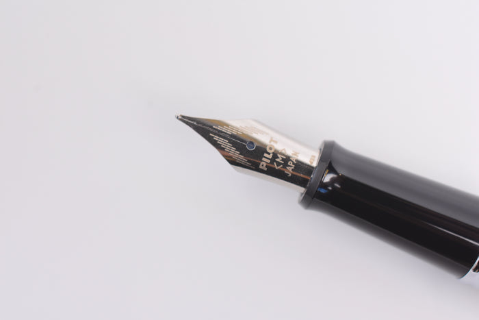 Pilot MR Metropolitan Fountain Pen - Gold