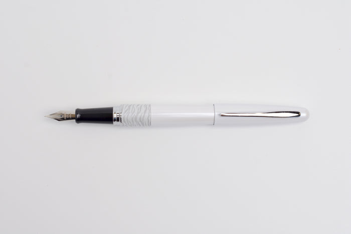 Pilot MR Metropolitan Fountain Pen - White Tiger