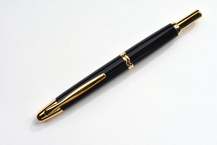 Pilot Vanishing Point - Black - Gold Trim