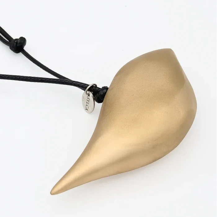 Robin Pendant Necklace