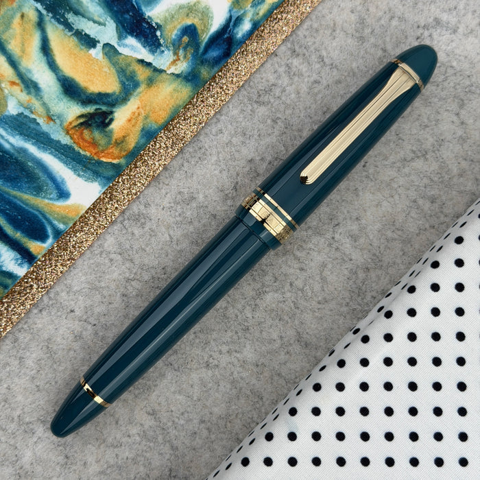 Sailor 1911 Casual L Stable Fountain Pen with Gold Trim - Muted Green