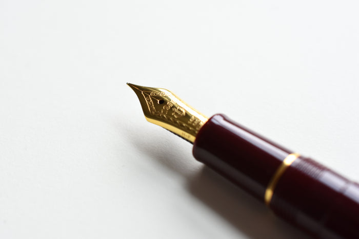 Sailor 1911 Standard - Maroon/Gold