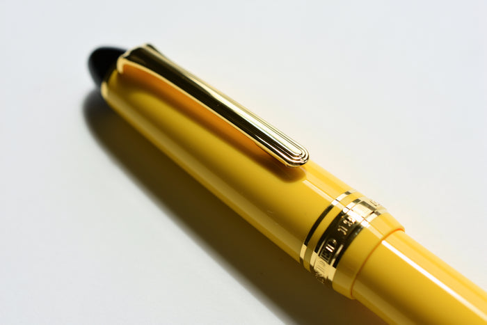 Sailor 1911 Standard - Yellow/Gold