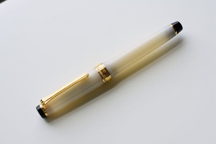 Sailor Pro Gear Slim Four Seasons - Meigetsu - Ivory Lamé