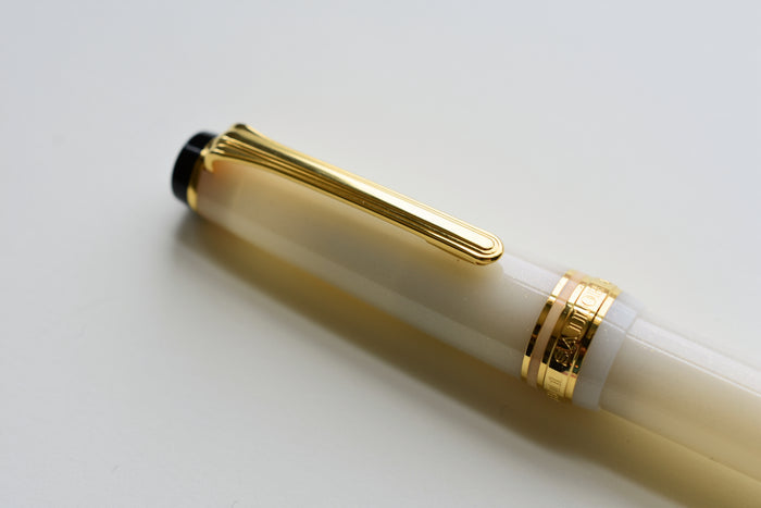 Sailor Pro Gear Slim Four Seasons - Meigetsu - Ivory Lamé