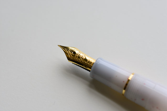 Sailor Pro Gear Slim Four Seasons - Yukitsubaki - White Lamé
