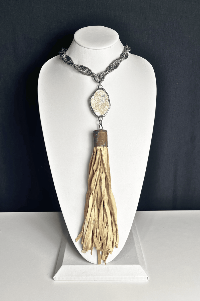 Spring Tuker Necklace