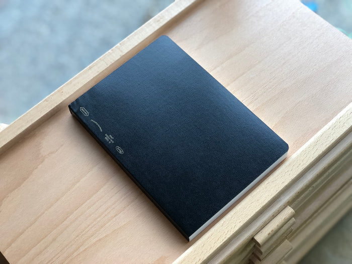 Stalogy Editor's Series 365Days Notebook - B6 - Black