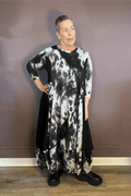Tie-Dye Rosette Pocket Dress (Black)