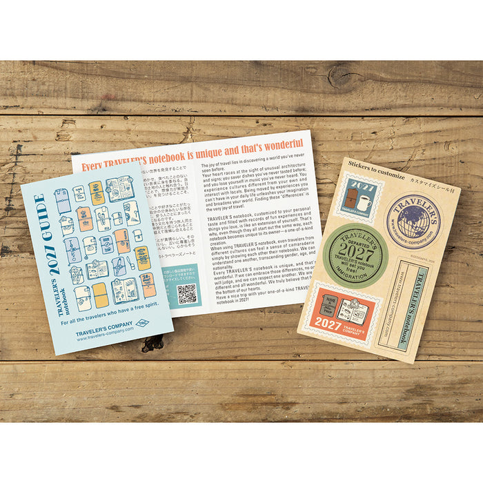 Traveler's 2027 Weekly Diary - Passport Size