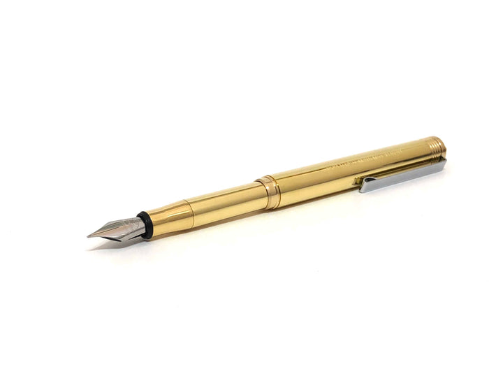 TRAVELER'S Company Brass Fountain Pen
