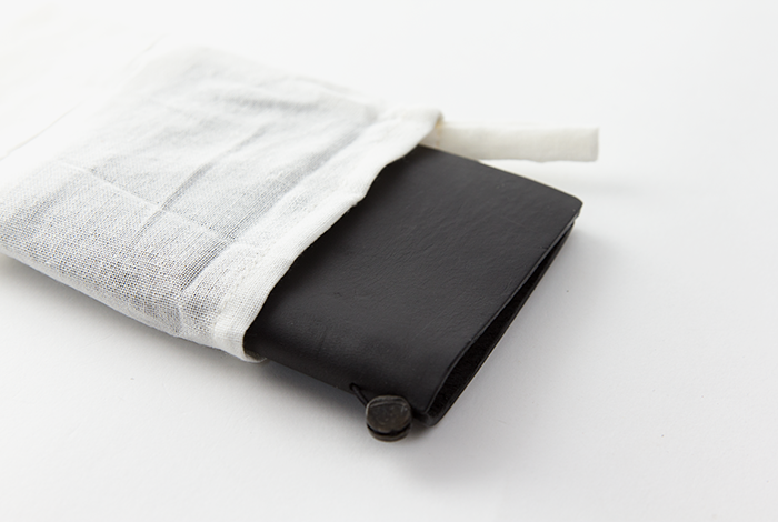 TRAVELER'S Notebook - Passport Size - Black