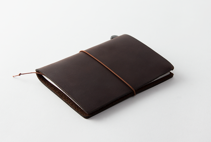 TRAVELER'S Notebook - Passport Size - Brown