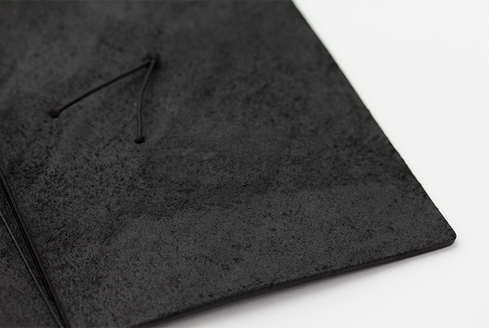 TRAVELER'S Notebook - Regular Size - Black