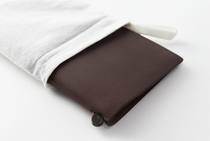 TRAVELER'S Notebook - Regular Size - Brown