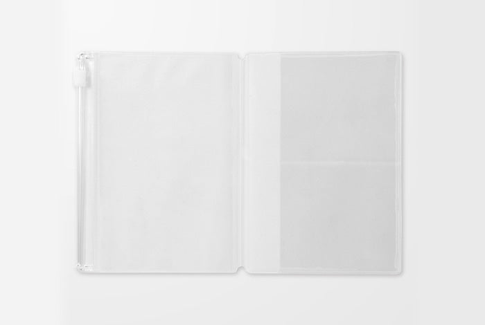 TRAVELER'S Passport Size Refill - Zipper Case - 004