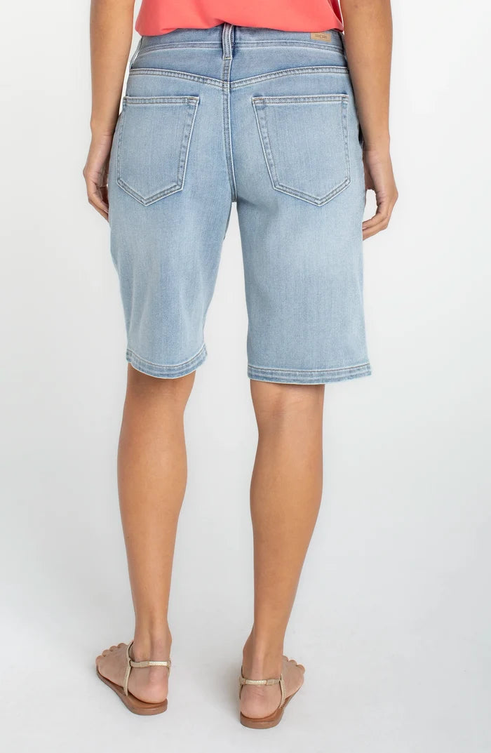 Weekender Relaxed Short - Las Virgines